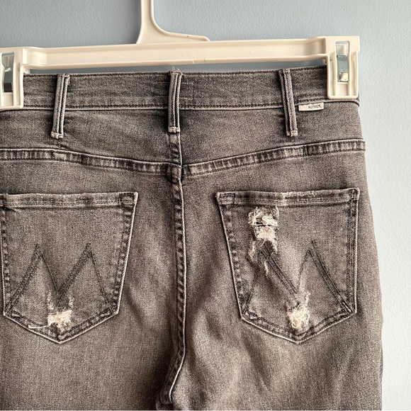 MOTHER The Hustler Crop Step Chew Jeans - Picture 5 of 11